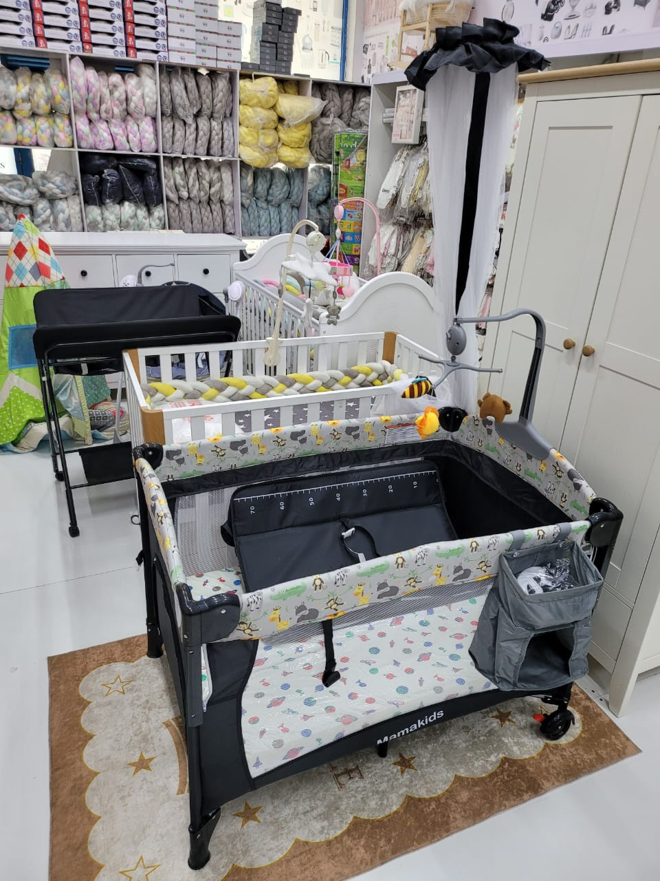 Mamakids 3-in-1 Cosleeper Playpen with Changing Table & Mosquito Net