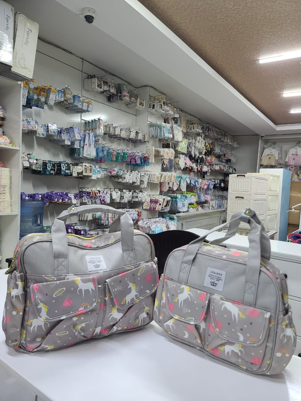 Lequeen Unicorn & Rainbow 2-Piece Waterproof Diaper Bag Set