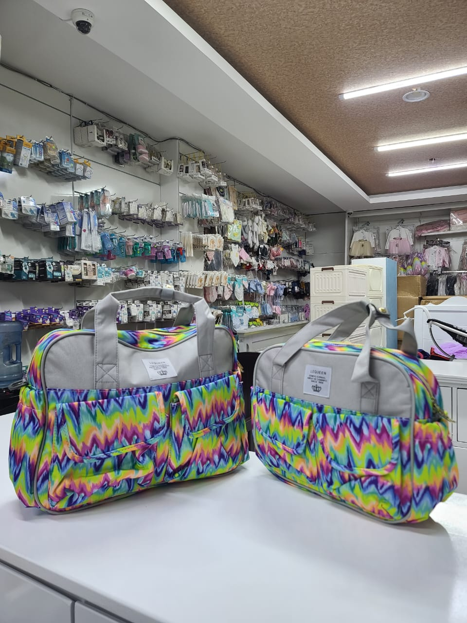 Lequeen Unicorn & Rainbow 2-Piece Waterproof Diaper Bag Set