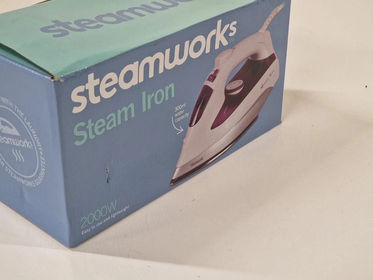 Steamworks ES2325 Steam Iron 2000W | Aluminium Soleplate, 300ml Tank