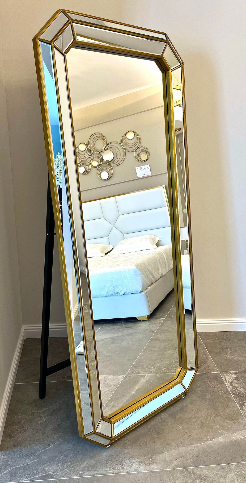Hanah Home Carlos Gold Full-Length Leaner Mirror – Modern Floor Mirror