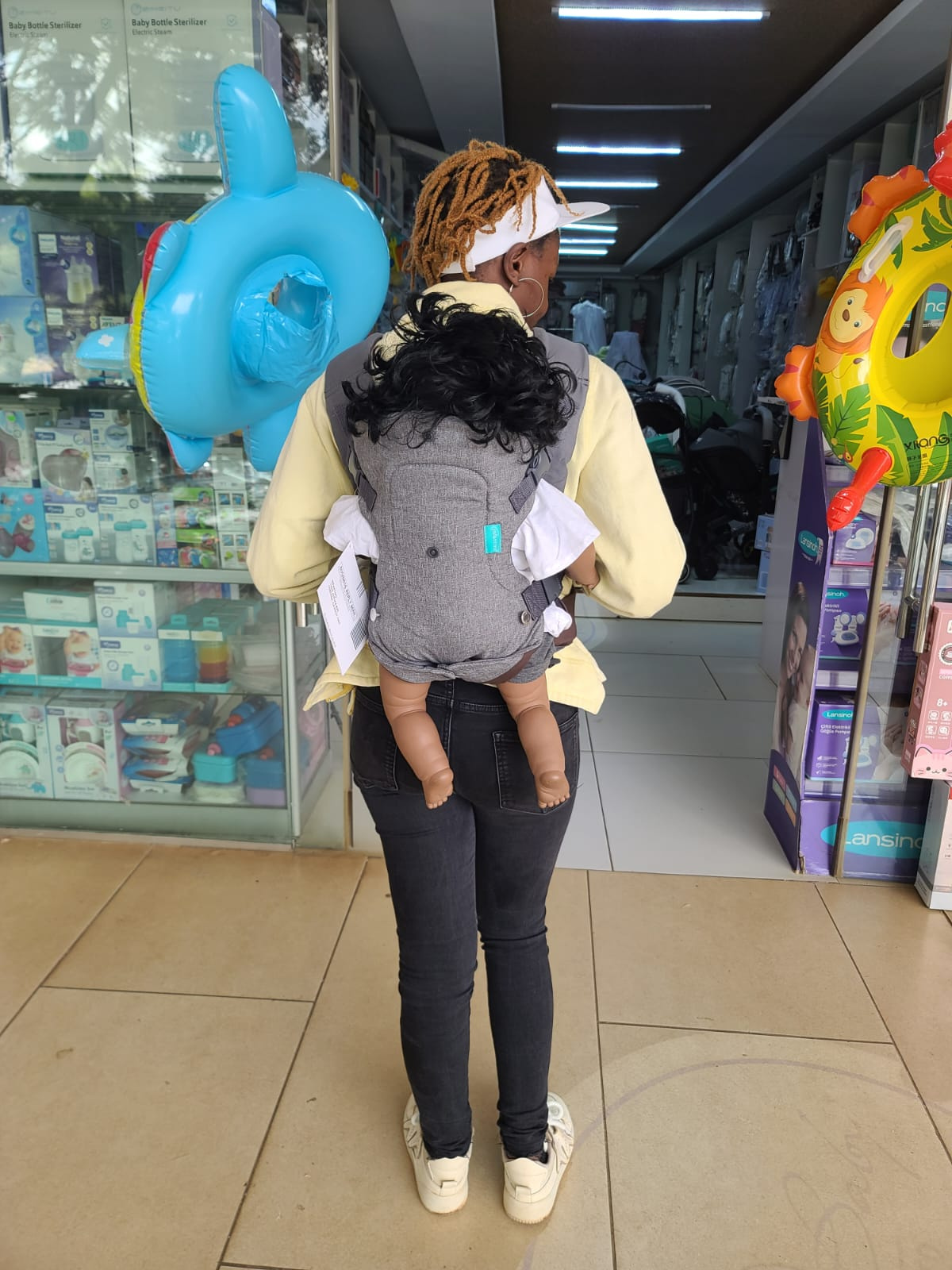 Infantino Flip 4-in-1 Convertible Baby Carrier – Charcoal Grey